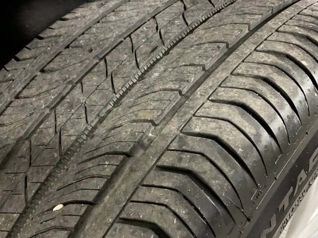 Used 2024 Buick Envision Avenir AWD/4WD image 41