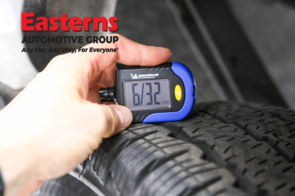 Used 2024 Ford Transit 250 Low Roof w/ Exterior Upgrade Package image 23