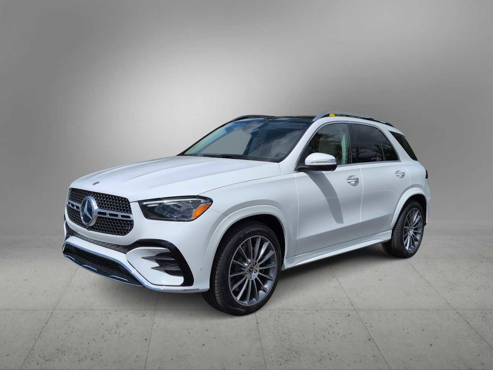 Used 2026 Mercedes-Benz GLE 350 4MATIC image 4