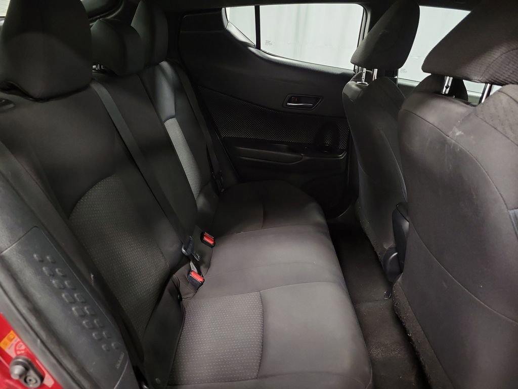 Used 2018 Toyota C-HR XLE image 23