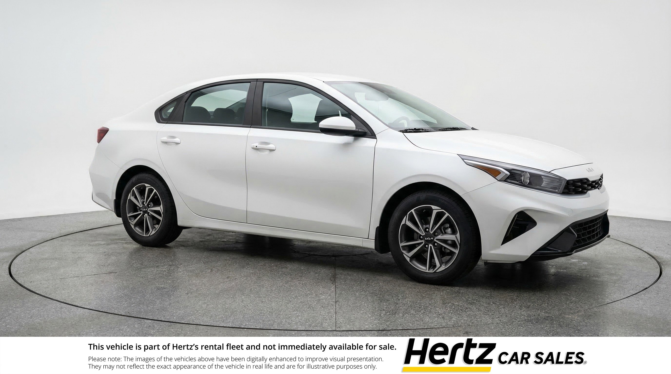 Used 2024 Kia Forte LXS image 1