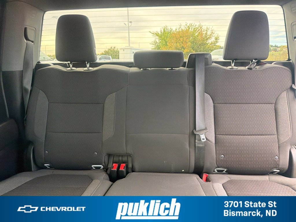 Used 2022 Chevrolet Silverado 1500 LT AWD/4WD image 24