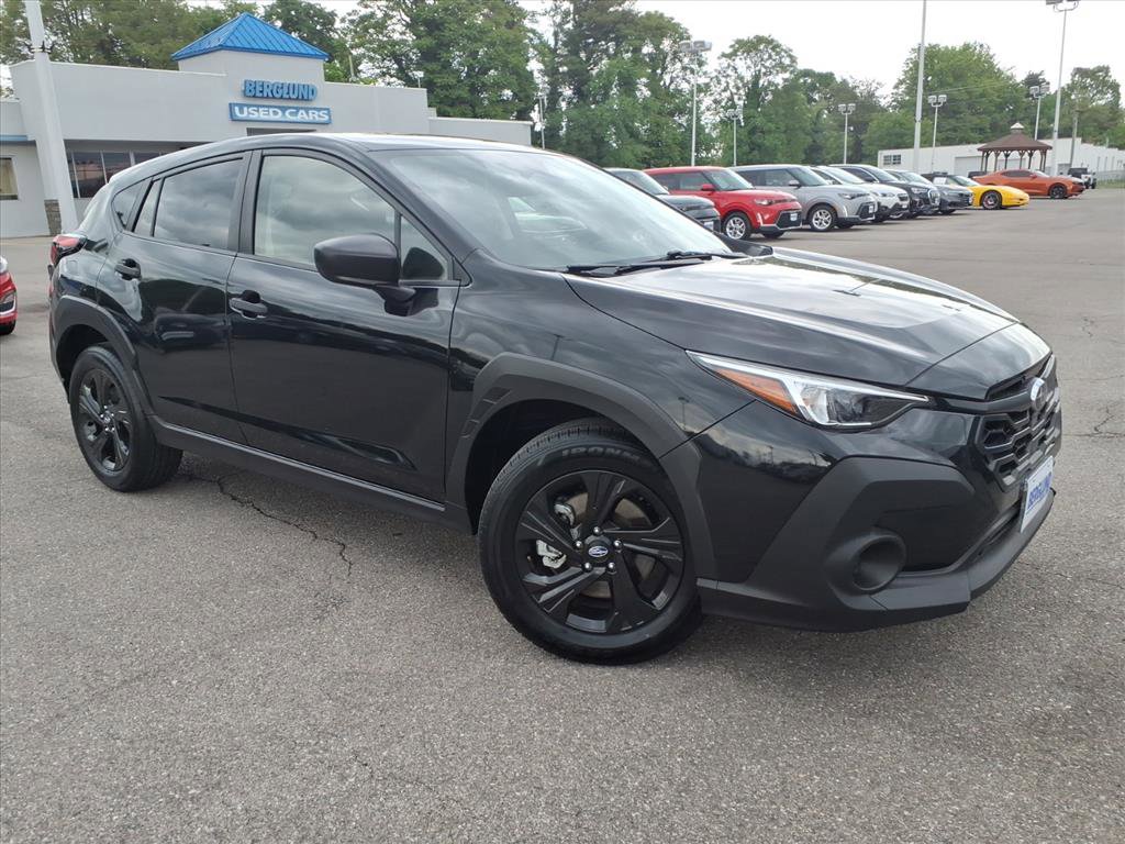 Used 2024 Subaru Crosstrek 2.0i AWD/4WD image 2