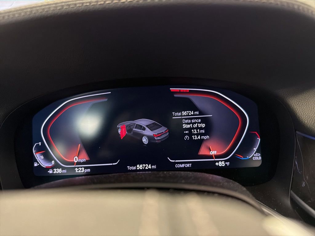 Used 2020 BMW 740i w/ Premium Package RWD image 12