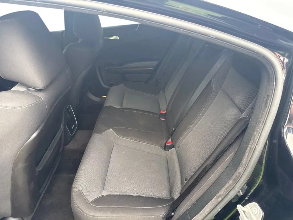 Used 2018 Dodge Charger R/T RWD image 27