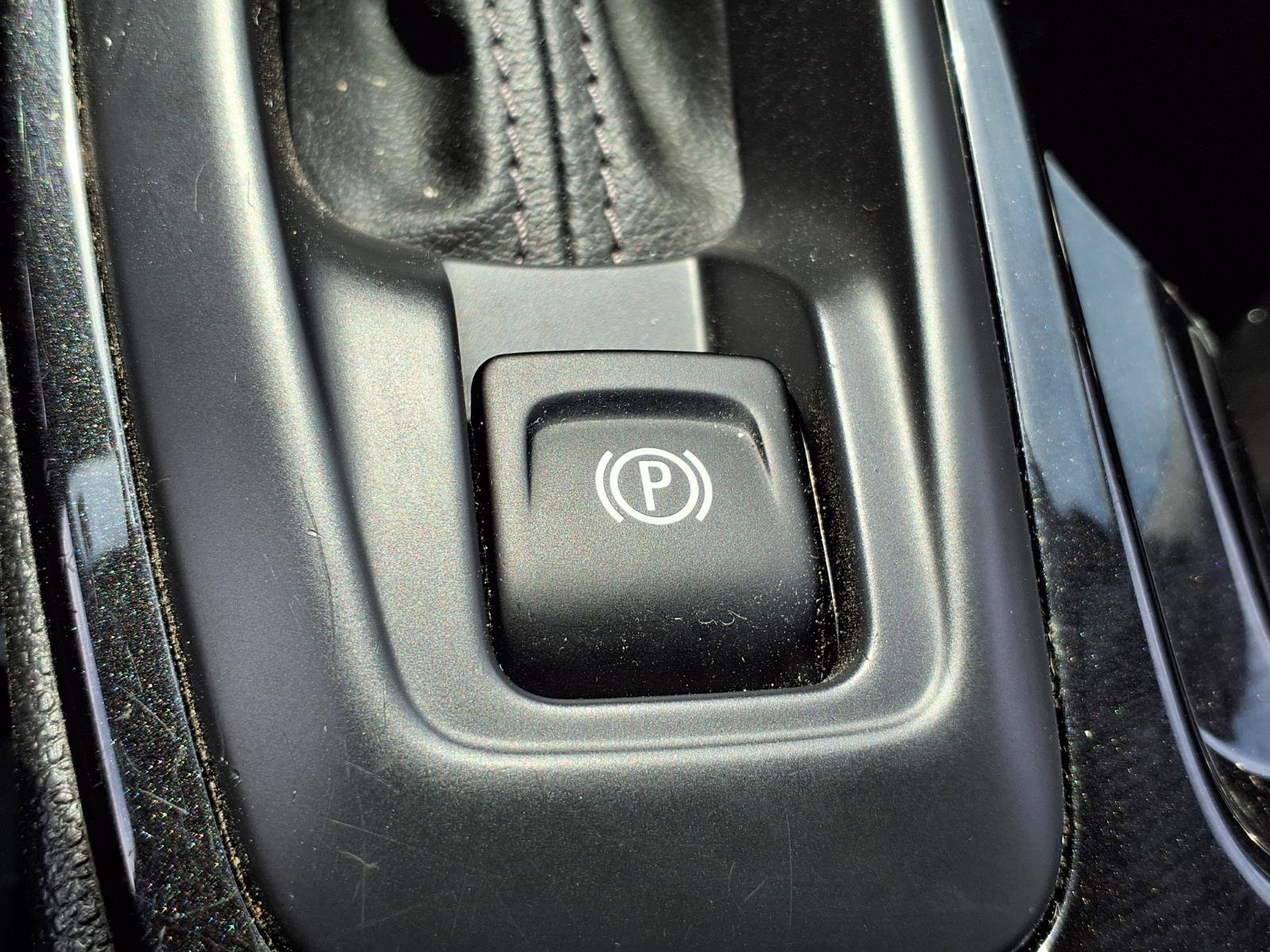 Used 2021 Chevrolet TrailBlazer LS AWD/4WD image 18