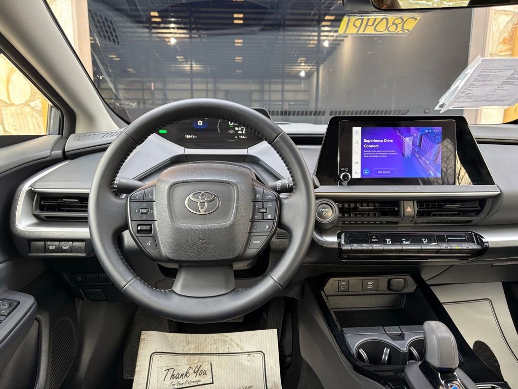 Used 2025 Toyota Prius LE image 19