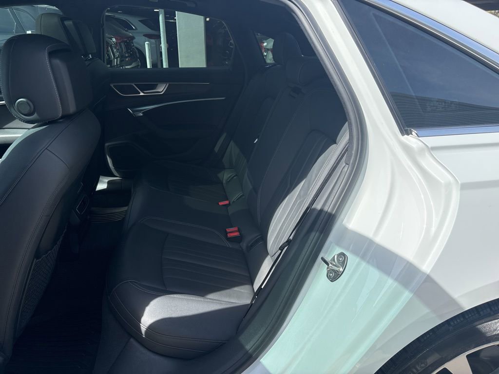 Used 2022 Audi A6 3.0T Premium w/ Convenience Package image 14