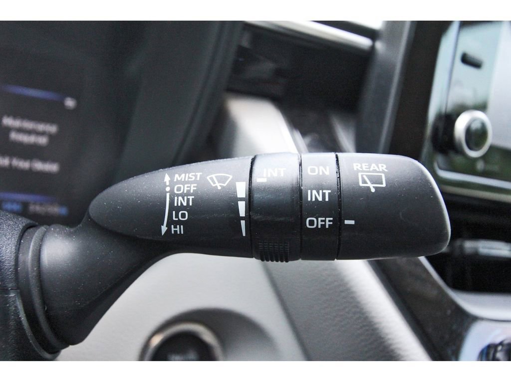 Used 2022 Toyota Corolla Cross LE FWD image 19