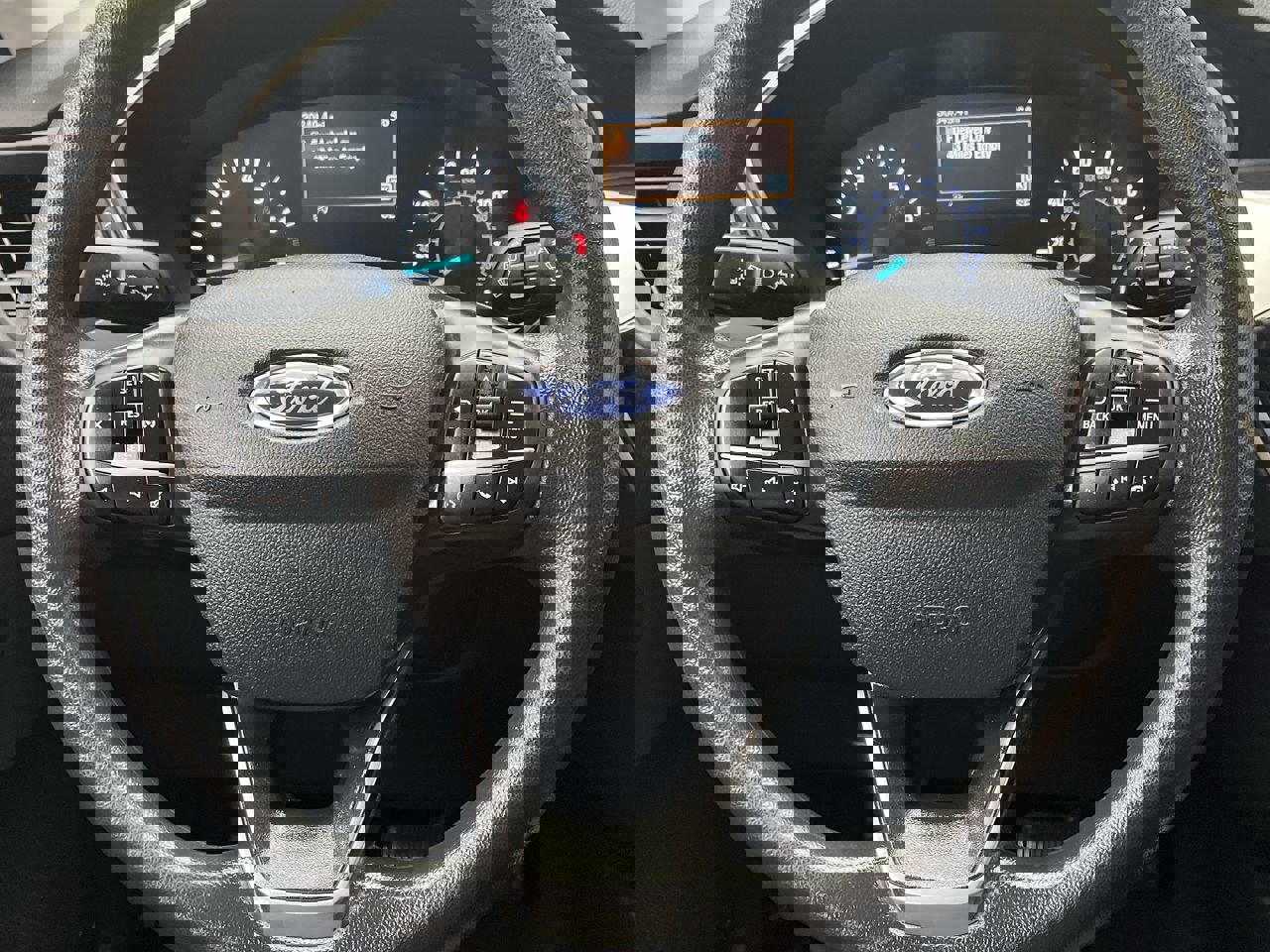 Certified 2021 Ford Escape SE image 13