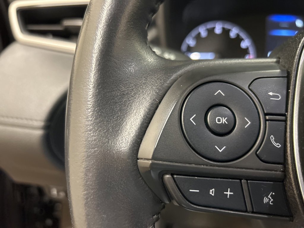 Used 2024 Toyota Corolla Cross LE image 21