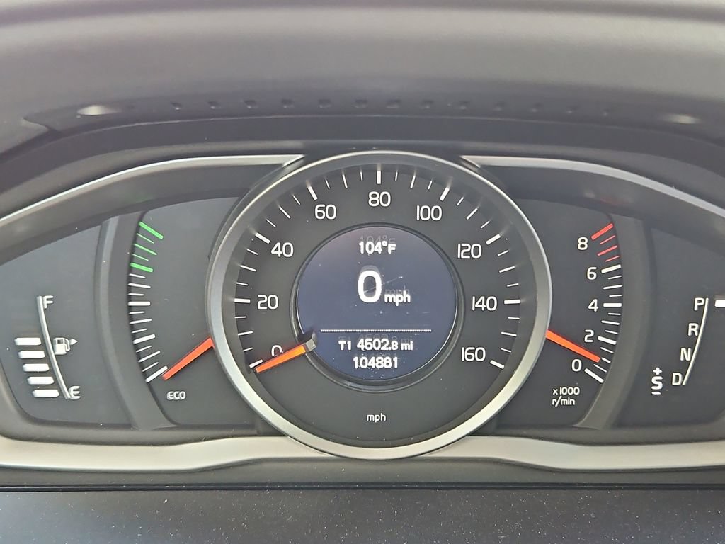 Used 2017 Volvo XC60 T5 Dynamic FWD image 13