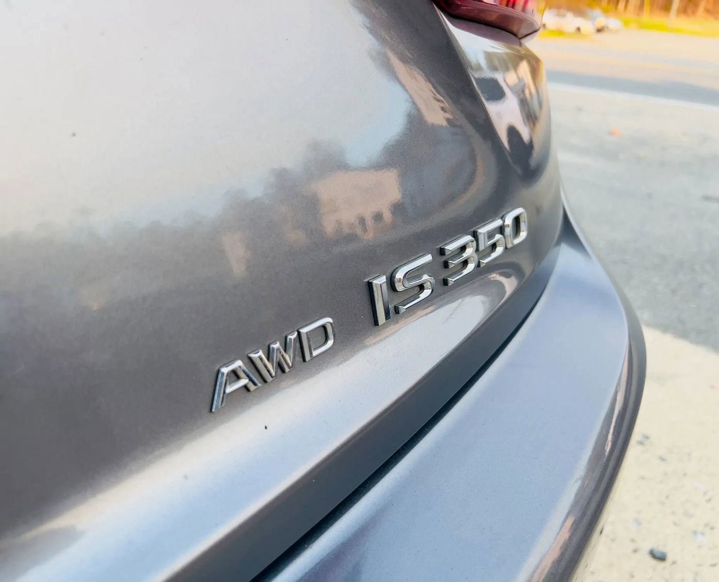 Used 2014 Lexus IS 350 AWD w/ Luxury Package w/Gray Wood image 9