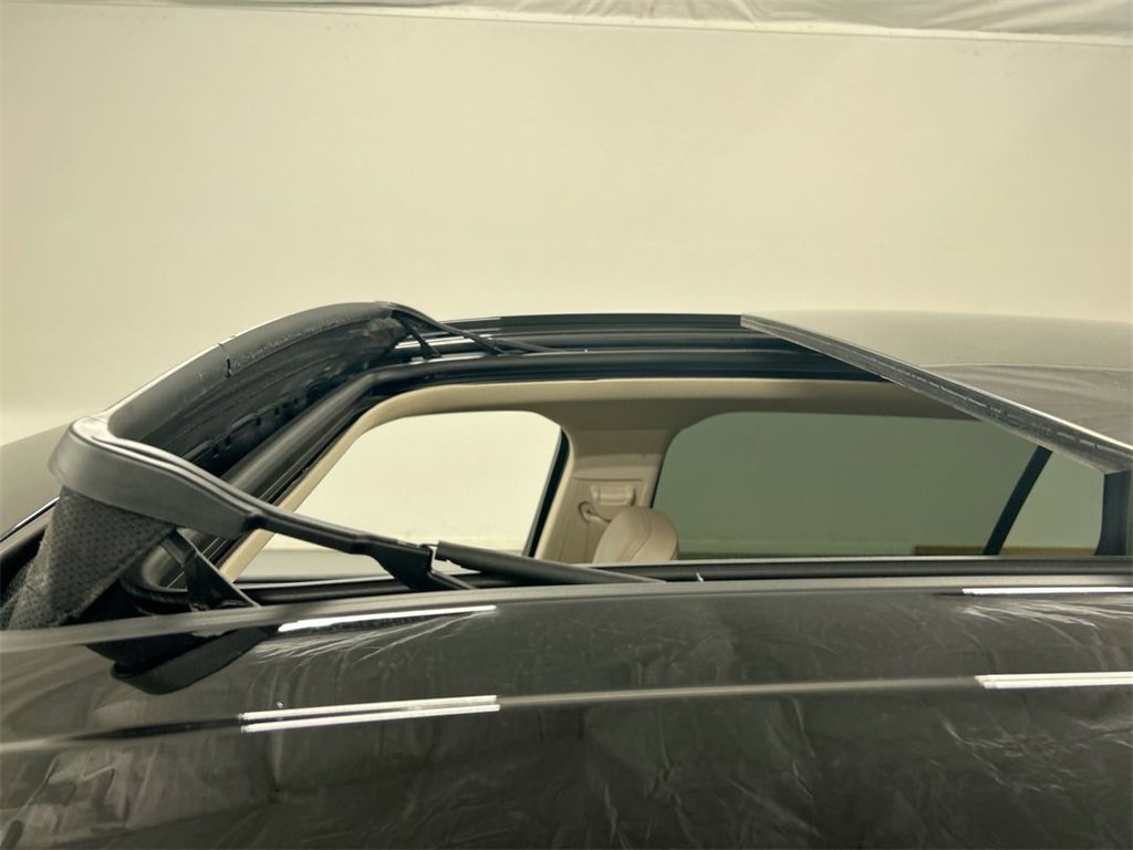 Used 2023 Lincoln Aviator Reserve w/ Equipment Group 201A image 20