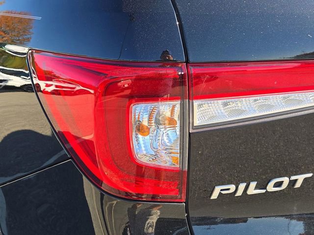 Used 2021 Honda Pilot Elite image 22