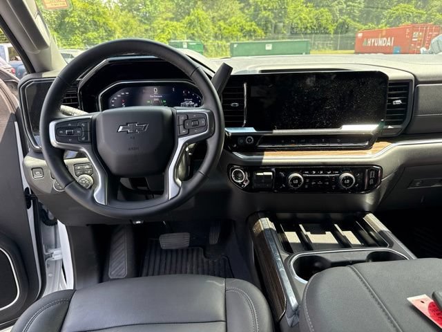 Used 2026 Chevrolet Silverado 2500 LT w/ Trail Boss Package AWD/4WD image 15
