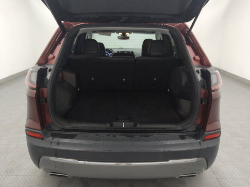 Used 2019 Jeep Cherokee Limited AWD/4WD image 29