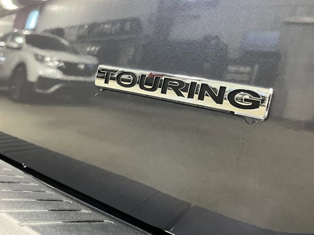 New 2026 Honda Odyssey Touring image 7