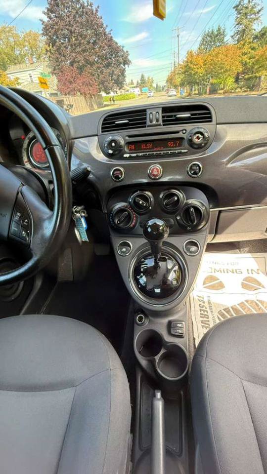 Used 2015 FIAT 500 Pop FWD image 9