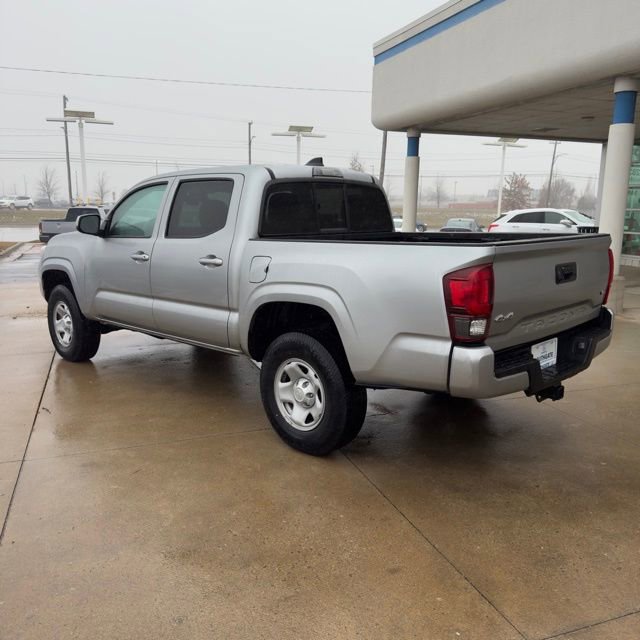 Used 2022 Toyota Tacoma SR image 5