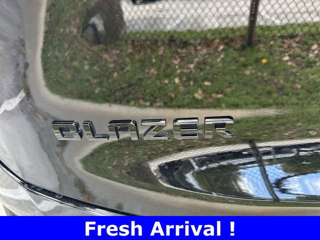Certified 2025 Chevrolet Blazer RS w/ Driver Confidence II Package image 14