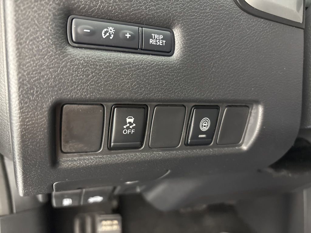 Used 2023 Nissan Murano SV FWD image 27
