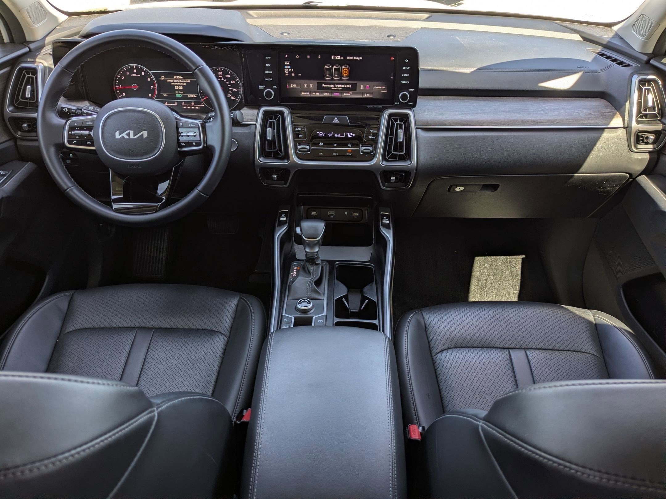 Used 2022 Kia Sorento EX w/ Panoramic Sunroof Package FWD image 26