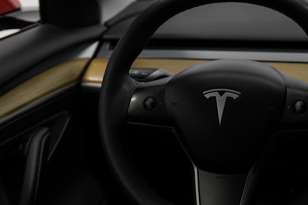 Used 2023 Tesla Model 3 Standard Range image 22