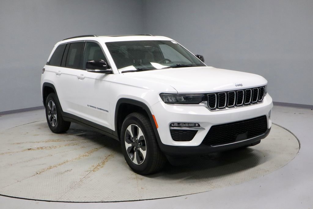 Used 2025 Jeep Grand Cherokee Limited 4xe image 1