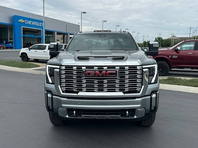 Certified 2025 GMC Sierra 3500 Denali w/ Denali Reserve Package AWD/4WD image 11