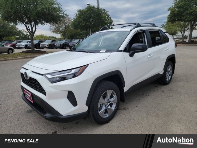 New 2025 Toyota RAV4 LE