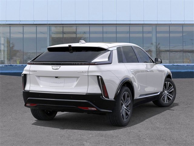 New 2025 Cadillac Lyriq Luxury image 4