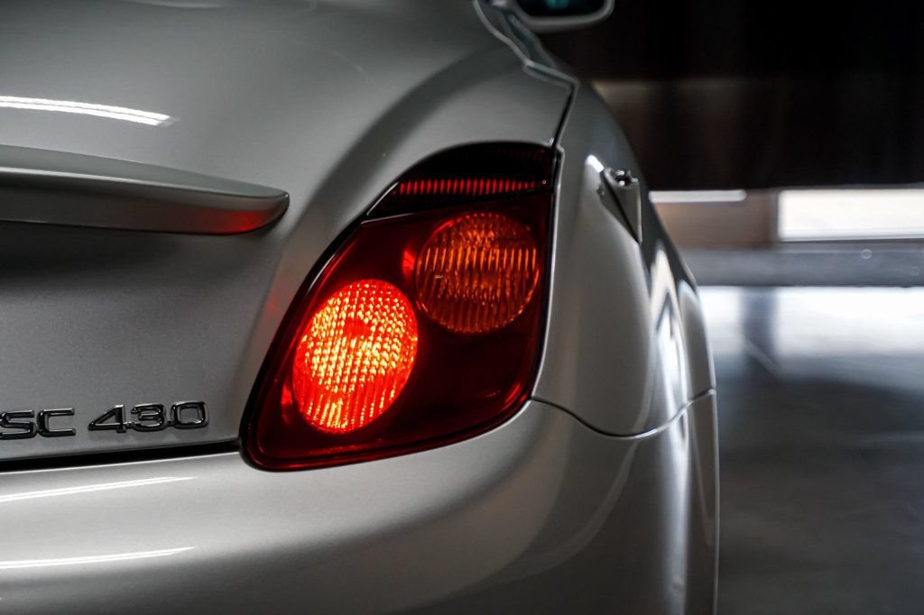 Used 2004 Lexus SC 430 Convertible RWD image 85