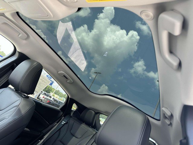 New 2025 Ford Mustang Mach-E Premium RWD image 29