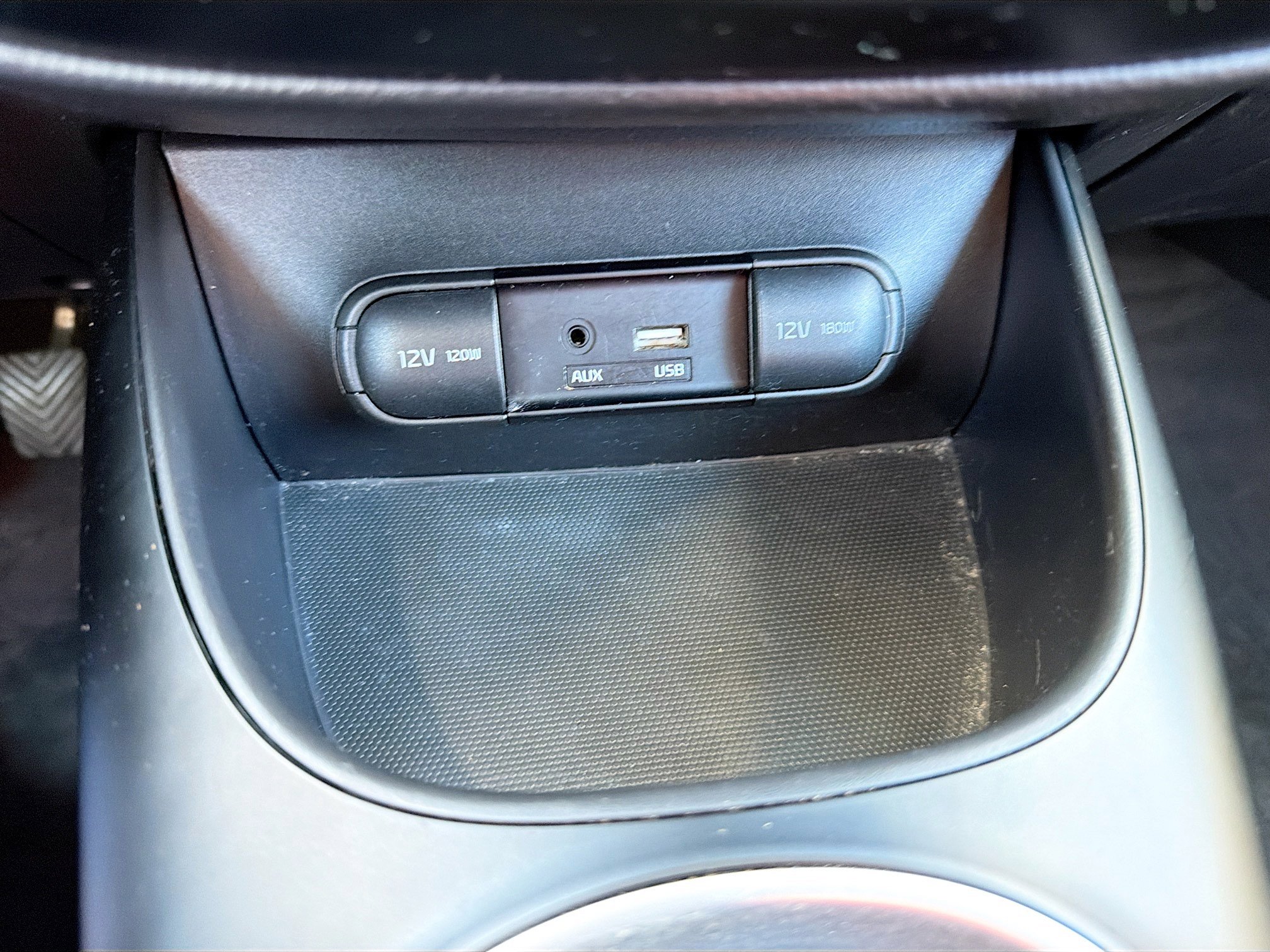 Used 2018 Kia Soul image 27