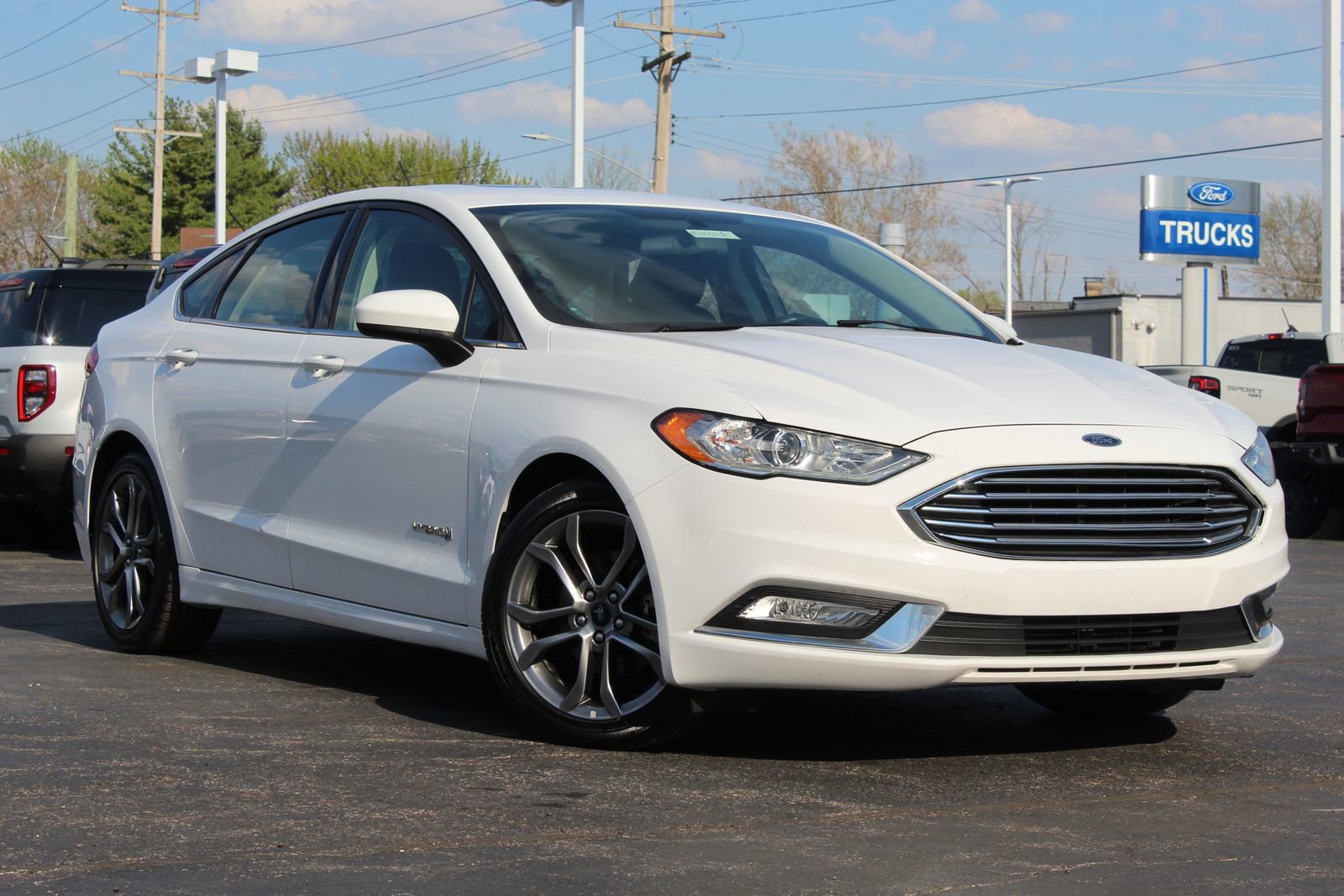Used 2017 Ford Fusion SE w/ Equipment Group 601A