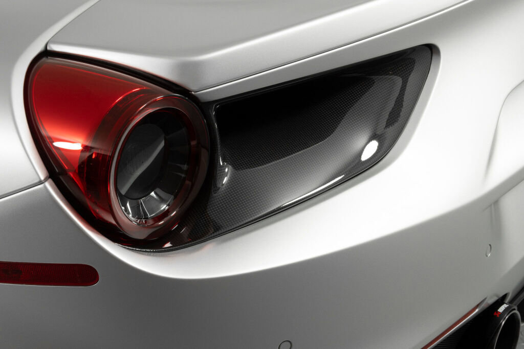 Used 2018 Ferrari 488 Spider image 18