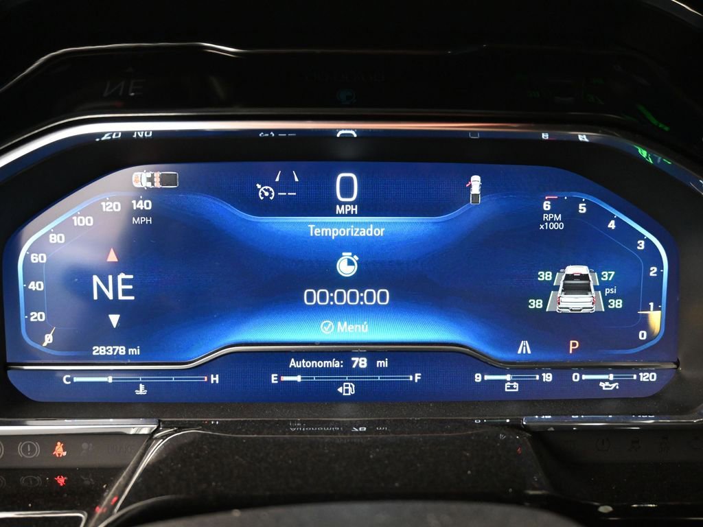 Used 2025 Chevrolet Silverado 1500 RST image 10