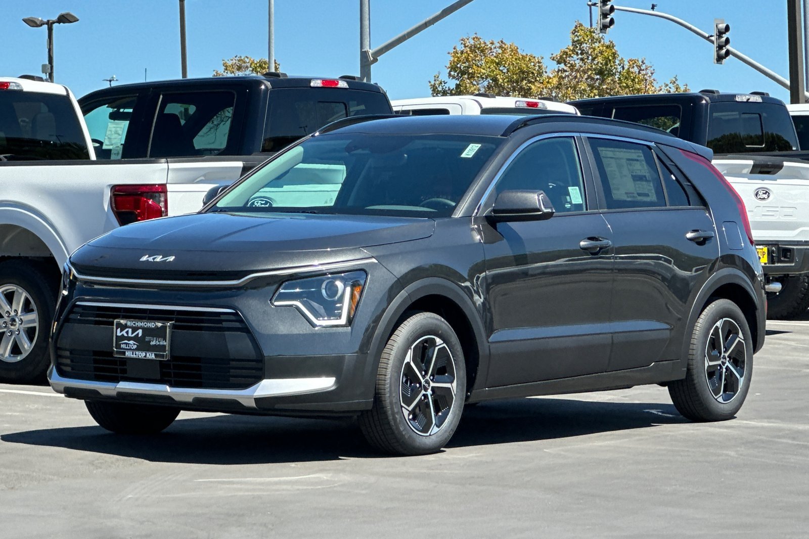 New 2026 Kia Niro EX FWD image 8