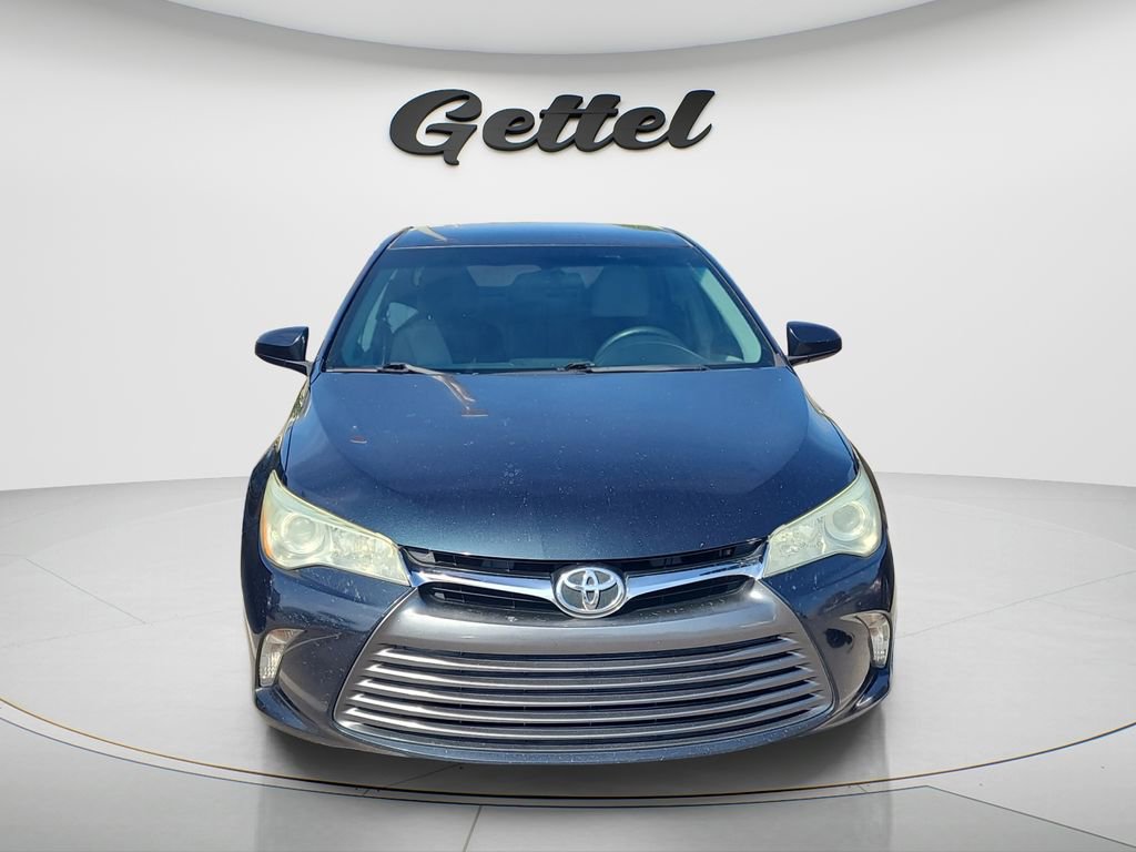 Used 2016 Toyota Camry LE video 2