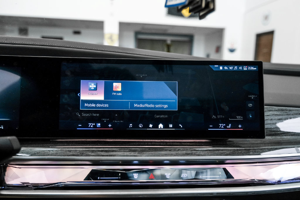 Used 2024 BMW i7 xDrive60 AWD/4WD image 27