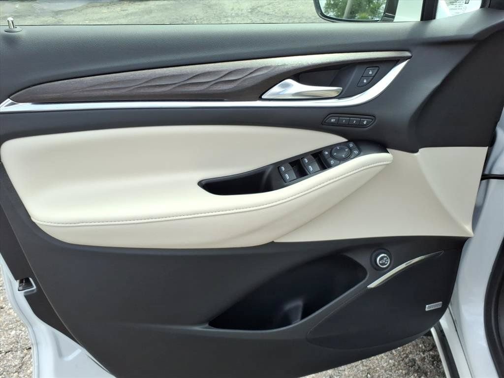 Used 2023 Buick Enclave Avenir w/ Trailering Package, 5000 lbs. AWD/4WD image 22