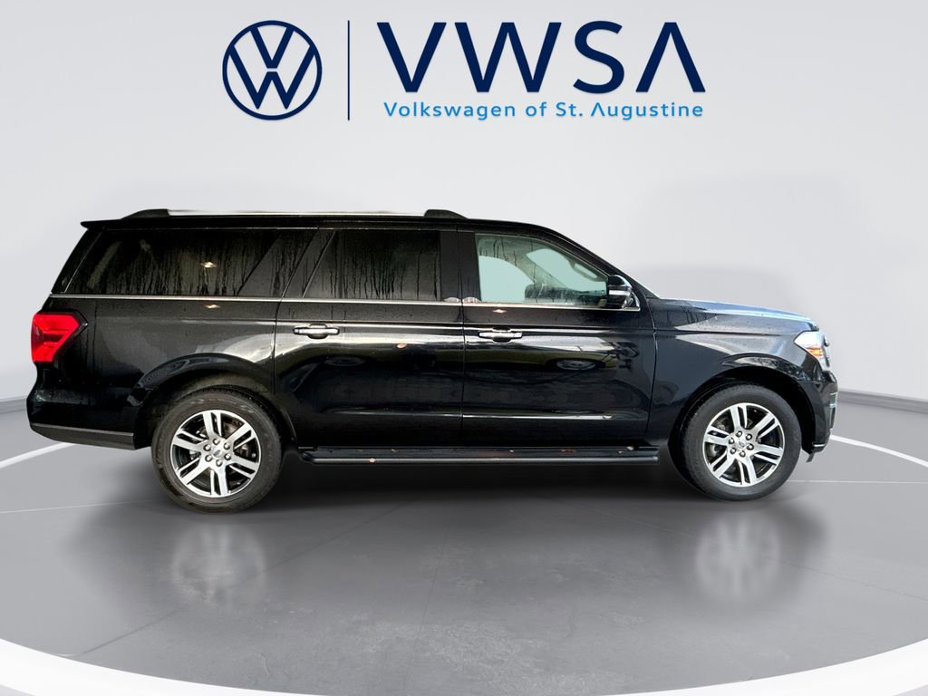 Used 2024 Ford Expedition Max Limited image 9