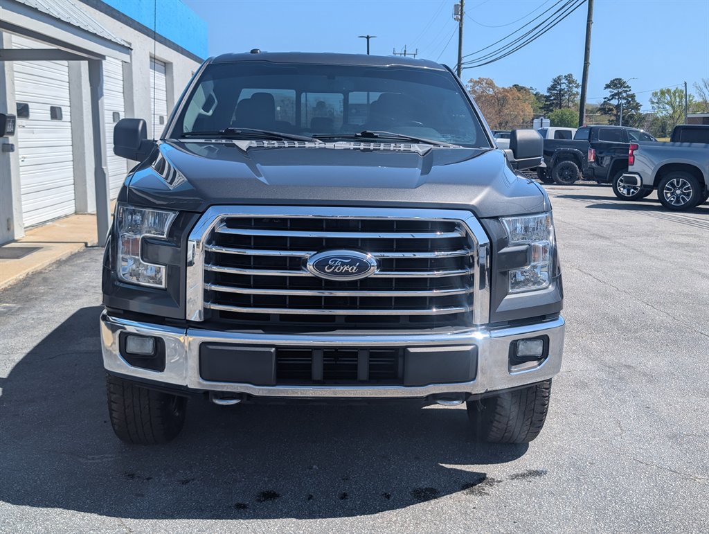 Used 2015 Ford F150 XLT w/ Equipment Group 302A Luxury AWD/4WD image 2