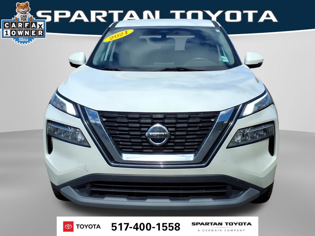 Used 2021 Nissan Rogue SV AWD/4WD image 2