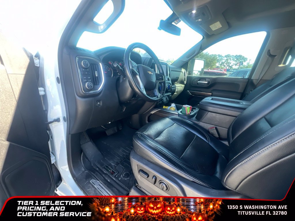 Used 2020 Chevrolet Silverado 2500 LT w/ Convenience Package AWD/4WD image 6