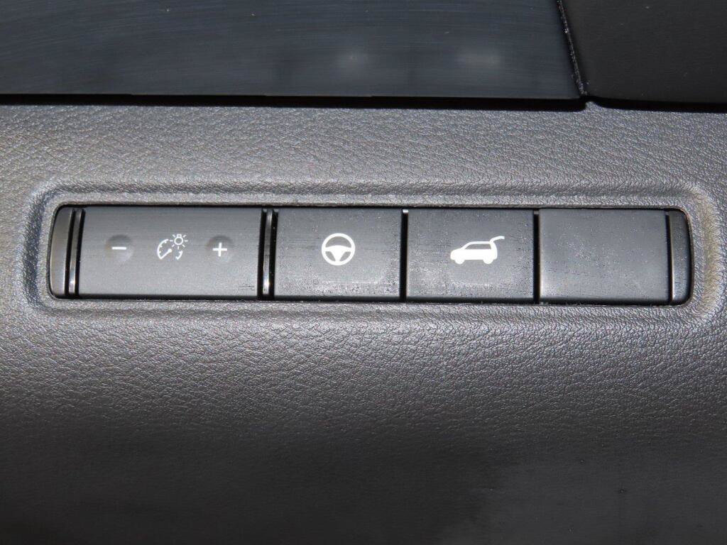 New 2026 Nissan Pathfinder SV AWD/4WD image 17