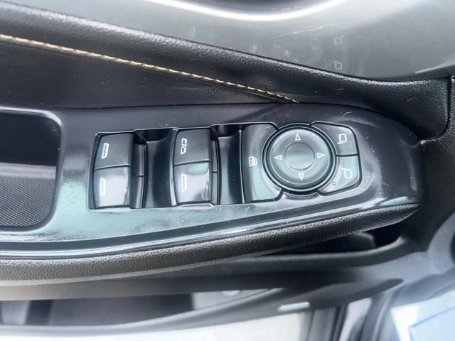 Used 2021 Chevrolet Traverse RS AWD/4WD image 22