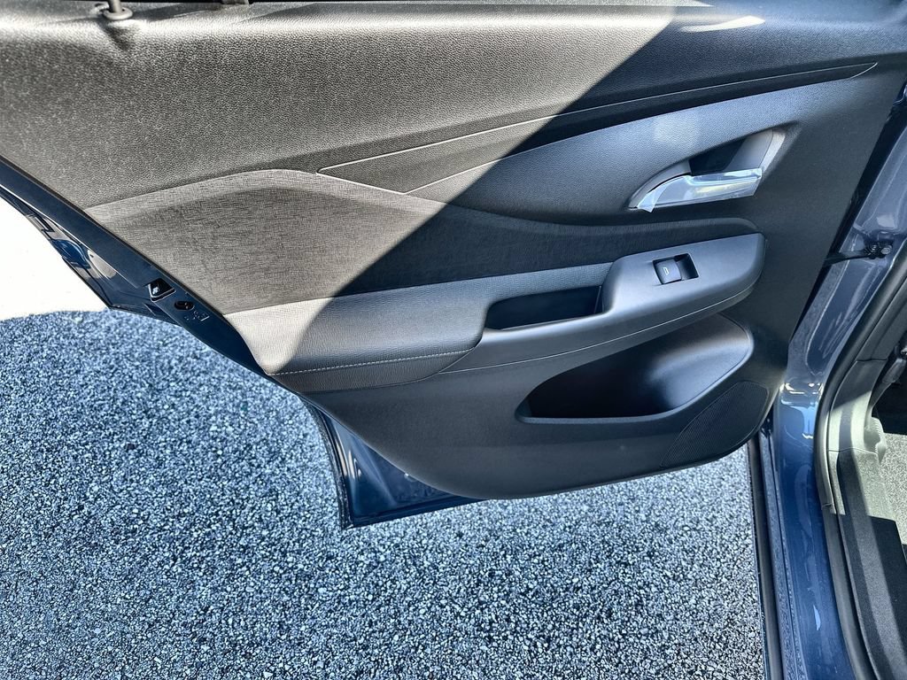 New 2026 Buick Envista Sport Touring FWD image 15