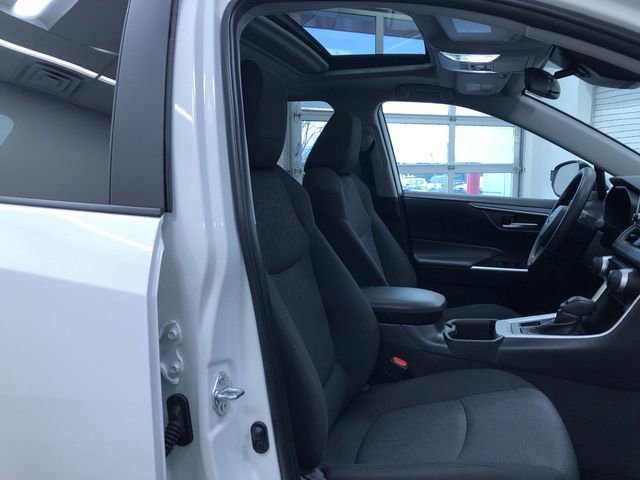 Certified 2025 Toyota RAV4 XLE w/ Convenience Package image 22